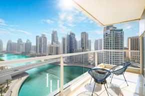 LUX Marina View Prime Location Near Beach